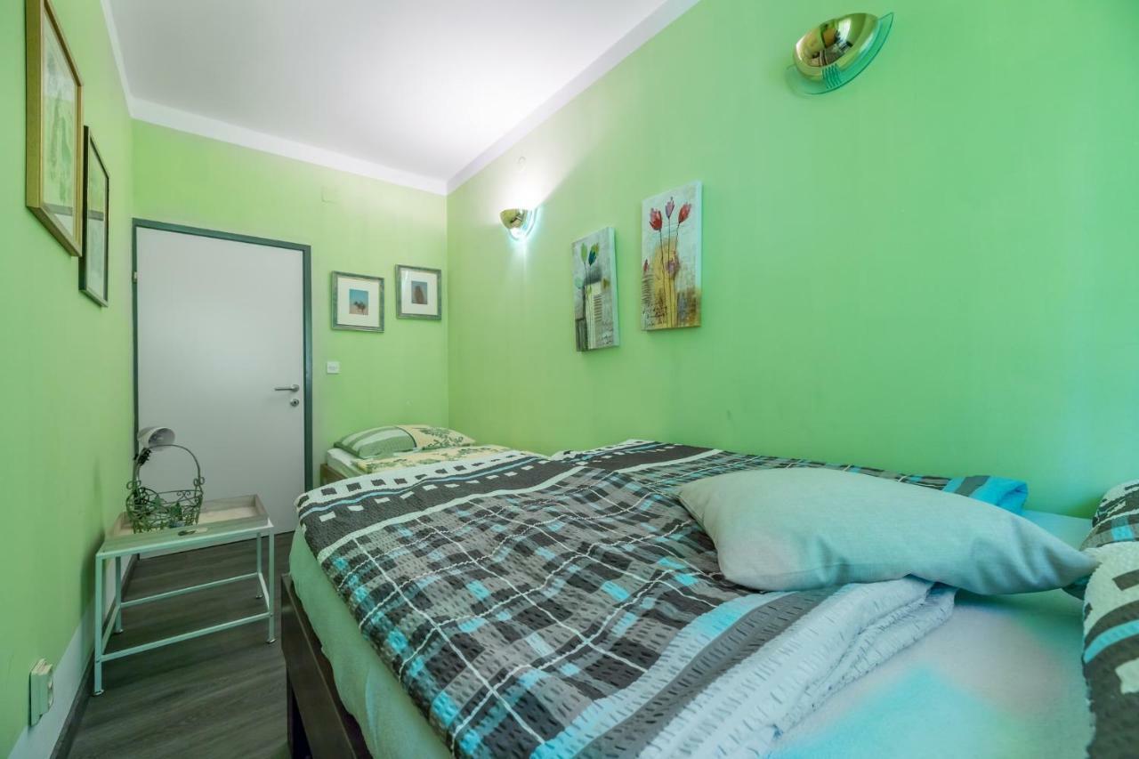 Apartment Pavic Garden Baška Exteriér fotografie